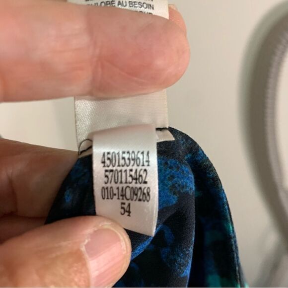 Chicos Long Sleeve Button Down Sheer Animal Print Blouse Size 1 8 10 Rhinestones - Picture 6 of 7